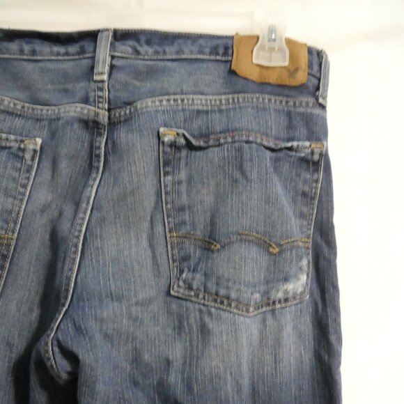 AMERICAN EAGLE | 34 x 32 | Bootcut Subtle Distressed Blue Denim - Jeans - Picture 12 of 16